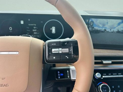 New 2026 Hyundai Santa Fe Limited FWD image 32