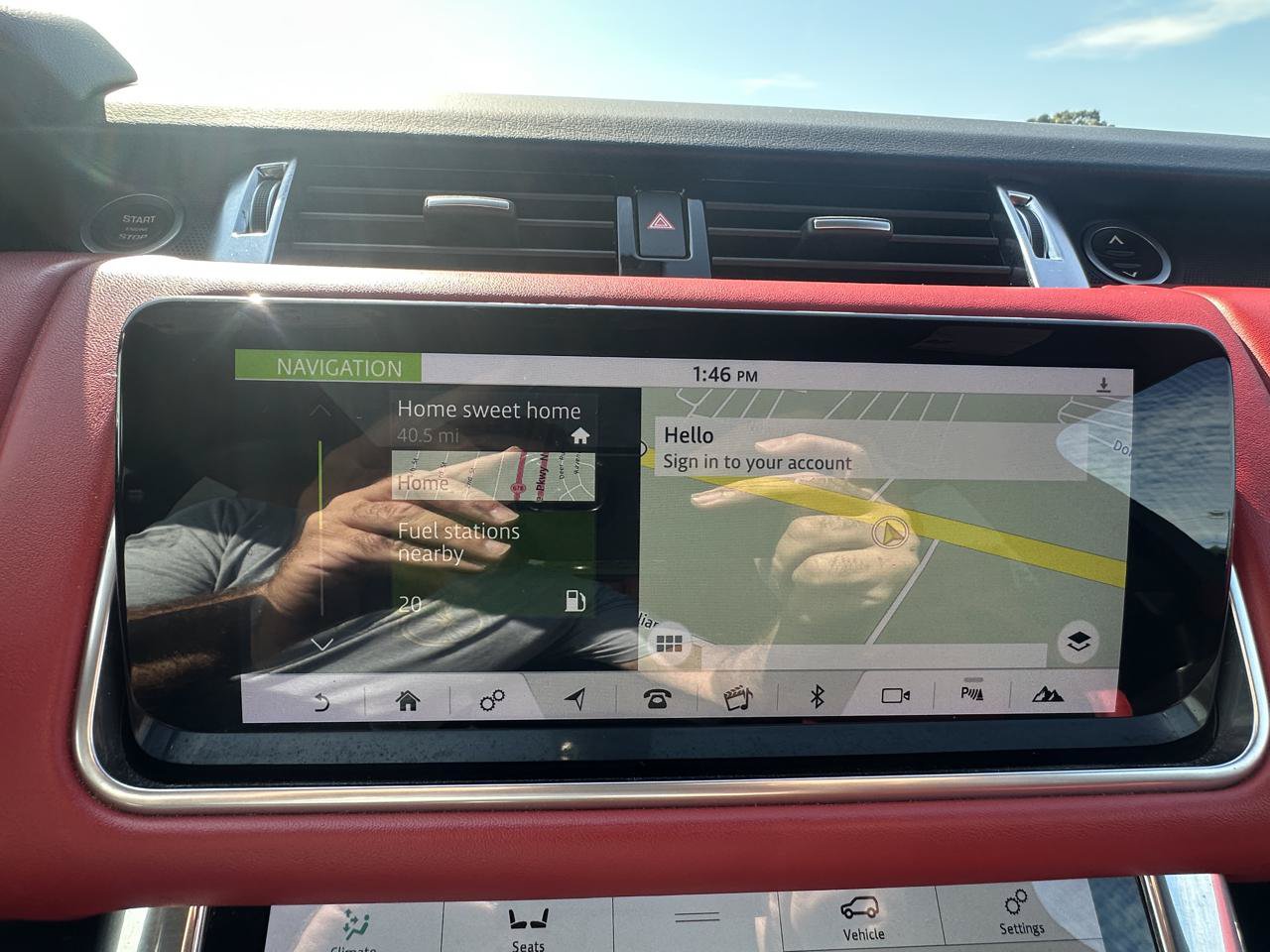 Used 2019 Land Rover Range Rover Sport Supercharged AWD/4WD image 14