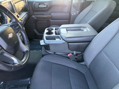 Used 2021 Chevrolet Silverado 1500 LT image 9