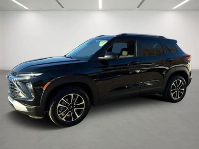 Used 2025 Chevrolet TrailBlazer LT w/ Driver Confidence Package