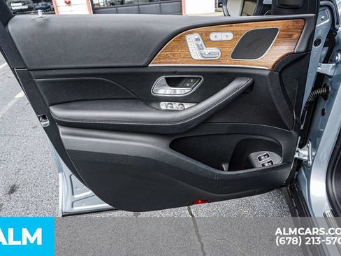 Used 2025 Mercedes-Benz GLE 450e 4MATIC image 51