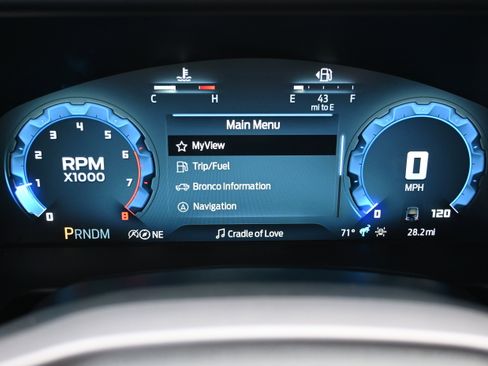 New 2025 Ford Bronco Outer Banks image 17