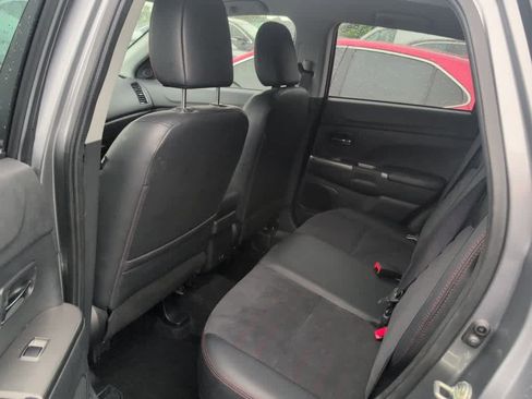 Used 2024 Mitsubishi Outlander Sport SE AWD/4WD image 8