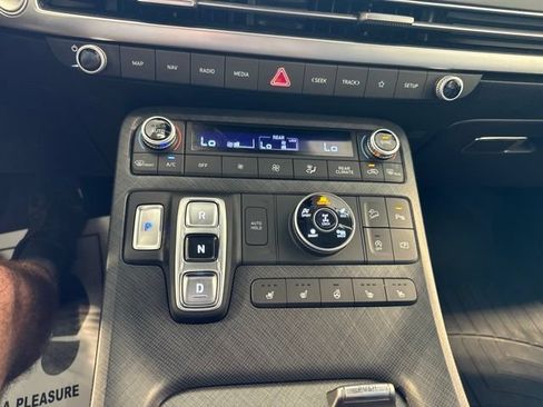 Used 2023 Hyundai Palisade Limited AWD/4WD image 27