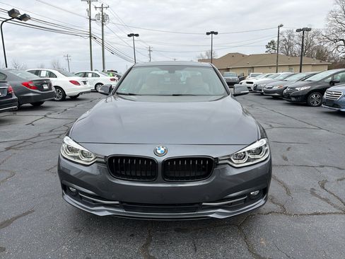 Used 2017 BMW 330i Sedan image 8