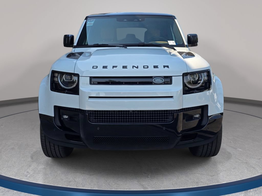 New 2026 Land Rover Defender 110 X-Dynamic SE AWD/4WD image 2