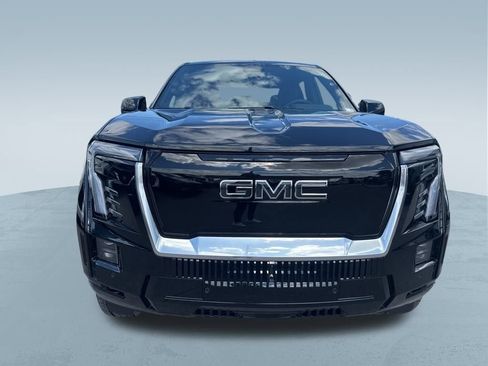 New 2025 GMC Sierra EV Denali image 2