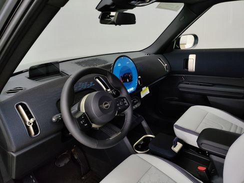 New 2026 MINI Cooper Countryman S image 2