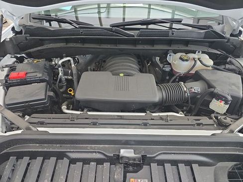 Used 2023 GMC Sierra 1500 SLT w/ SLT Convenience Package image 21