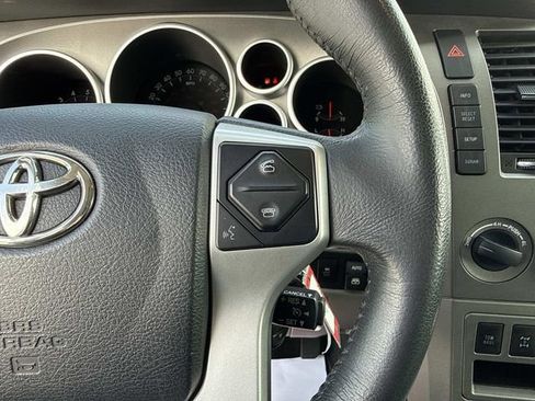 Used 2016 Toyota Sequoia Limited w/ Safety & Convenience Package AWD/4WD image 29