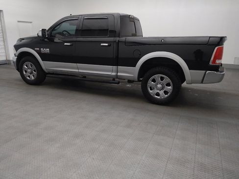 Used 2018 RAM 2500 Laramie w/ Convenience Group image 3
