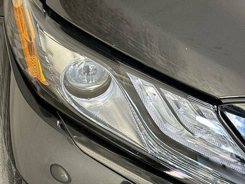 Used 2023 Toyota Camry XSE FWD image 9