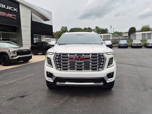 New 2026 GMC Yukon XL Denali w/ Advanced Technology Package AWD/4WD image 2