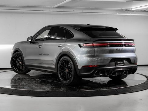 New 2026 Porsche Cayenne Turbo GT image 3