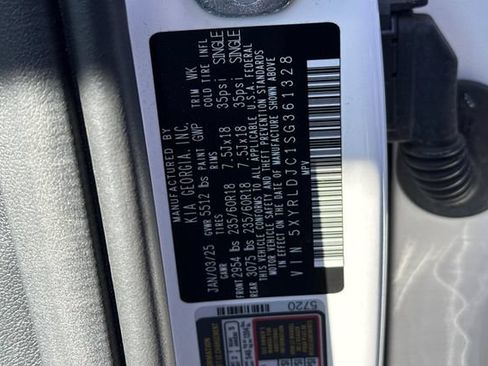 Certified 2025 Kia Sorento S AWD/4WD image 40