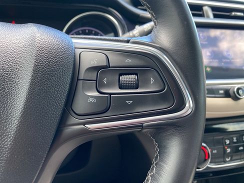 Used 2021 Buick Encore GX Preferred image 25
