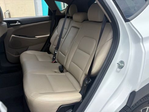 Used 2020 Hyundai Tucson SEL FWD image 11