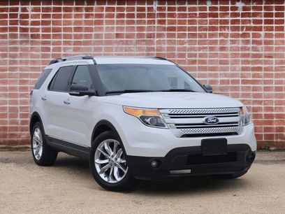 Used 2014 Ford Explorer XLT w/ Equipment Group 202A
