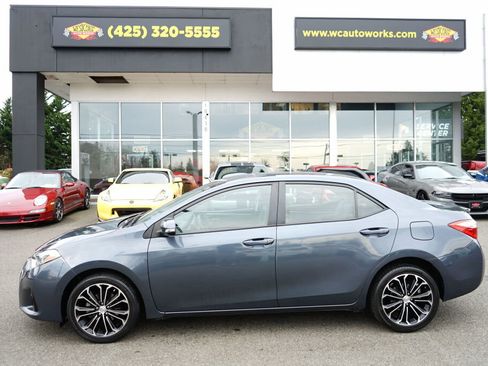 Used 2016 Toyota Corolla S image 2