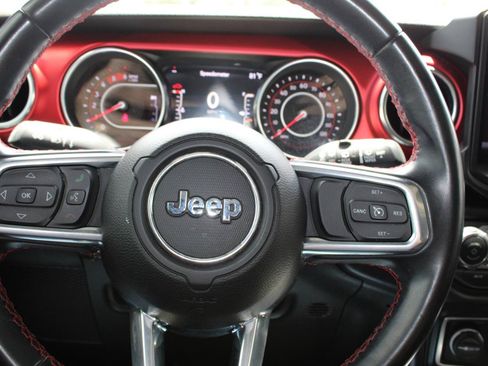 Used 2021 Jeep Wrangler Unlimited Rubicon AWD/4WD image 22