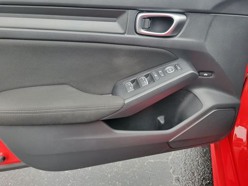 Used 2022 Honda Civic Sport image 22