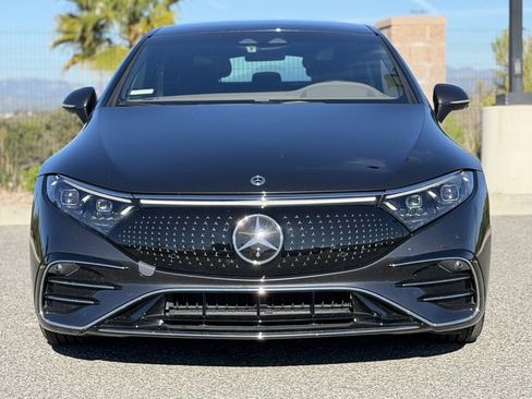 Used 2023 Mercedes-Benz EQS 580 4MATIC Sedan image 5