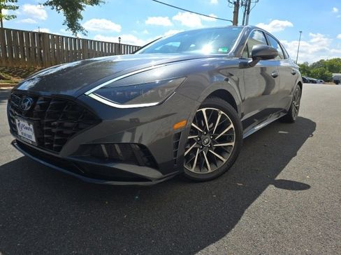 Used 2020 Hyundai Sonata Limited image 1