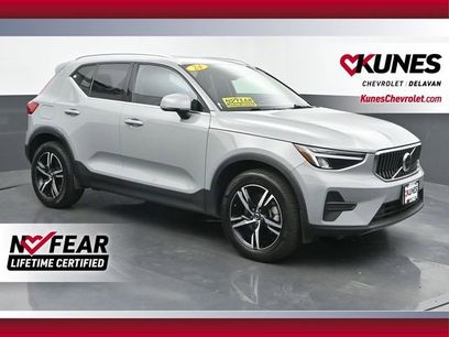 Used 2024 Volvo XC40 B5 Core
