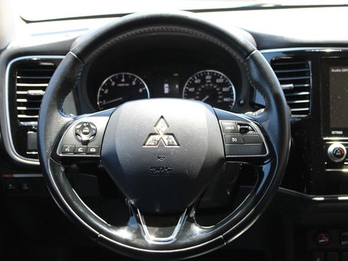 Used 2020 Mitsubishi Outlander SEL FWD image 24