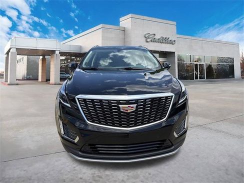 New 2025 Cadillac XT5 Premium Luxury image 8