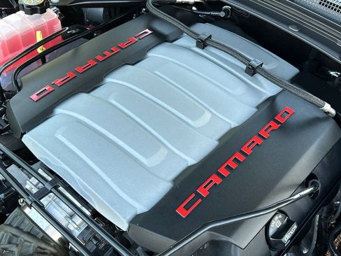 Used 2021 Chevrolet Camaro SS RWD image 28