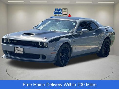 Used 2022 Dodge Challenger R/T Scat Pack RWD image 1