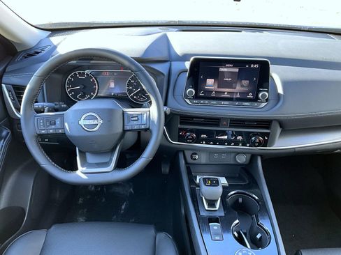 New 2026 Nissan Rogue SV AWD/4WD image 13