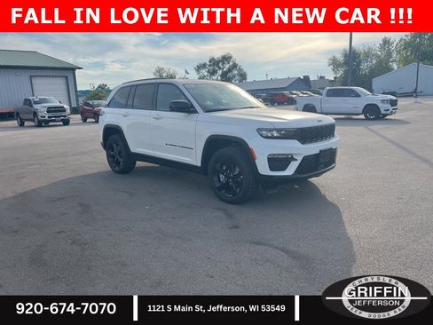 New 2025 Jeep Grand Cherokee Limited w/ Black Appearance Package image 7