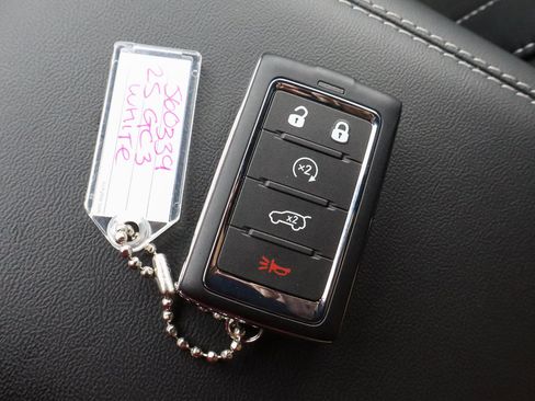 New 2025 Jeep Grand Cherokee L Altitude image 34