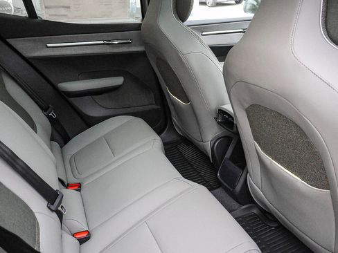 New 2026 Volvo EX30 Cross Country Ultra w/ Protection Package Premier image 20