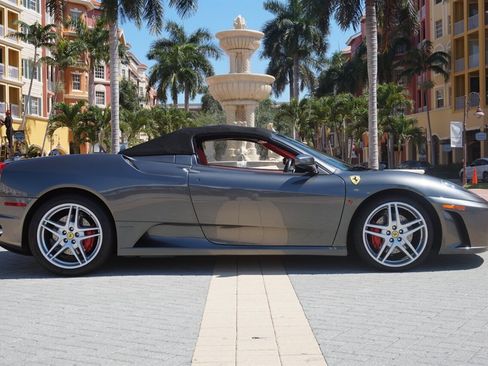 Used 2005 Ferrari F430 Spider RWD image 3