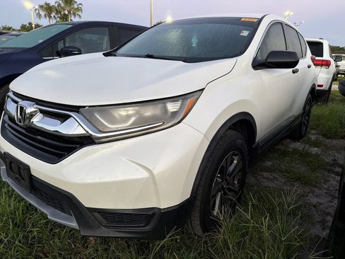 Used 2018 Honda CR-V LX image 3