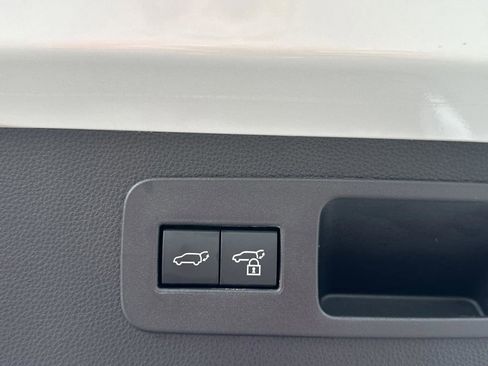 Used 2026 Lexus LX 700h Overtrail AWD/4WD image 26
