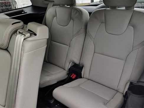 New 2026 Volvo XC90 B6 Ultra image 31
