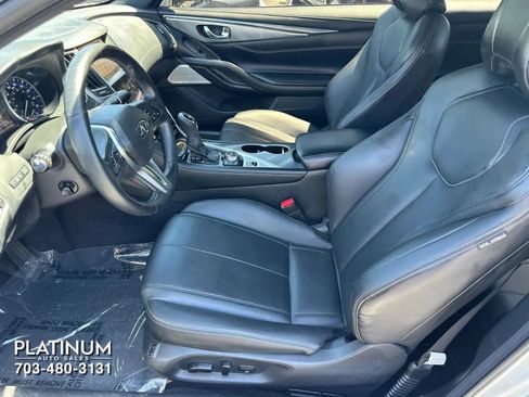 Used 2019 INFINITI Q60 3.0t Luxe w/ Essential Package AWD/4WD image 11