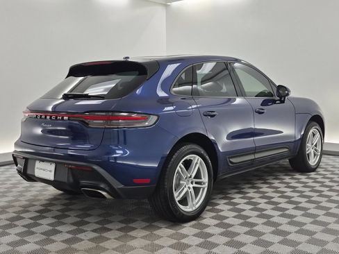 Used 2024 Porsche Macan w/ Premium Plus Package AWD/4WD image 9