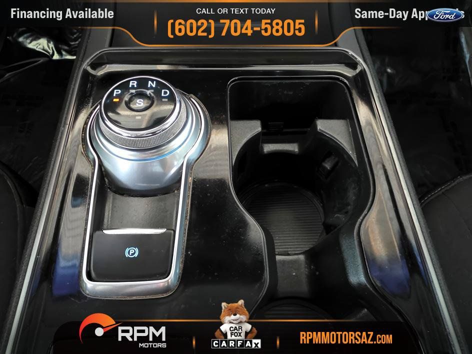Used 2020 Ford Edge SE FWD image 19