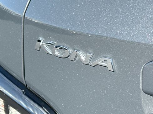 Used 2023 Hyundai Kona SEL image 9