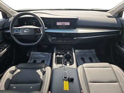 Used 2025 Nissan Murano SL AWD/4WD image 13