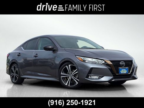 Used 2020 Nissan Sentra SR image 1