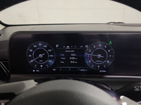 Used 2024 Kia Seltos S AWD/4WD image 11