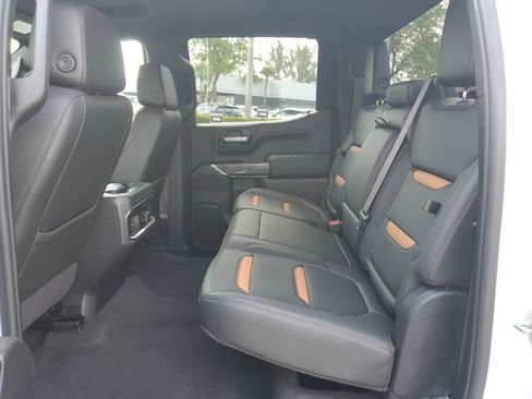 Used 2021 GMC Sierra 1500 AT4 image 15