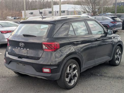 Certified 2023 Hyundai Venue SEL w/ Cargo Package FWD image 2