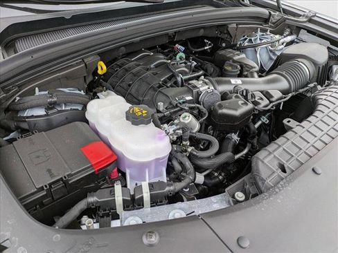 New 2025 Jeep Grand Cherokee Laredo w/ Luxury Tech Group I image 16